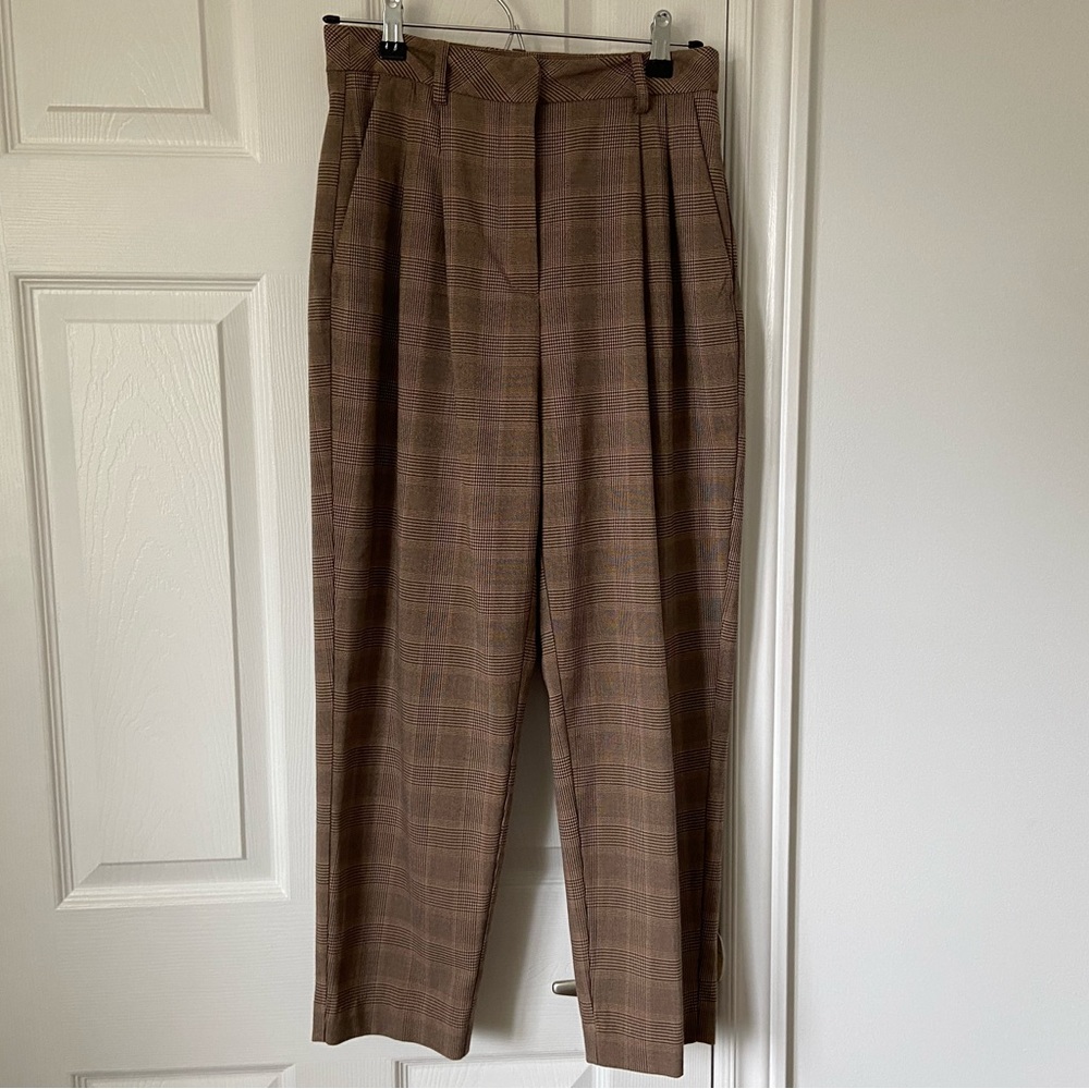H&M ankle length pants in light beige/checked